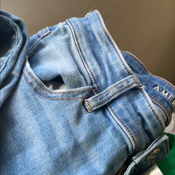 American Eagle Blue Jeans - Picture 6 of 7